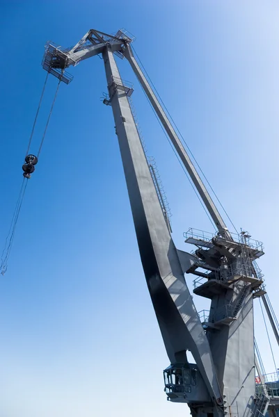 Harbor crane — ストック写真