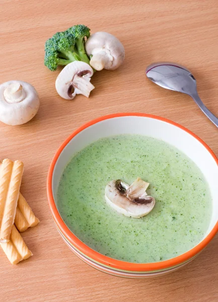 Sopa de brócoli y champiñón — Foto de Stock