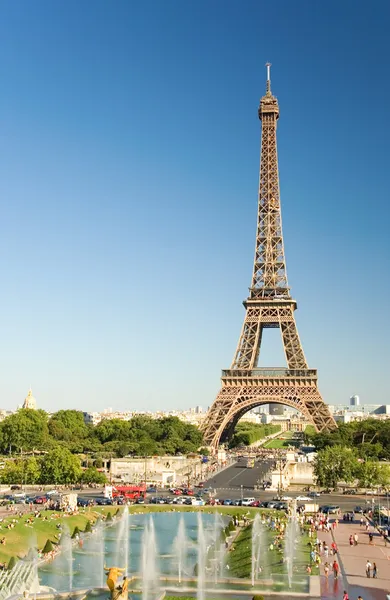 De eiffel tower gezien vanaf trocadero — Stockfoto