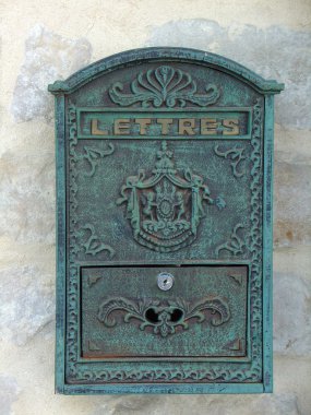 Old-fashioned French mailbox clipart
