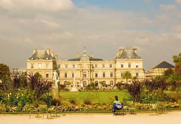 View of Luxembourg Palace — Stock Photo, Image