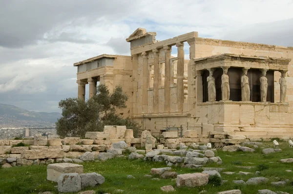 Karyatiden-Veranda an der Akropolis — Stockfoto