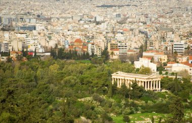 Antik agora akropolis dan görünüm