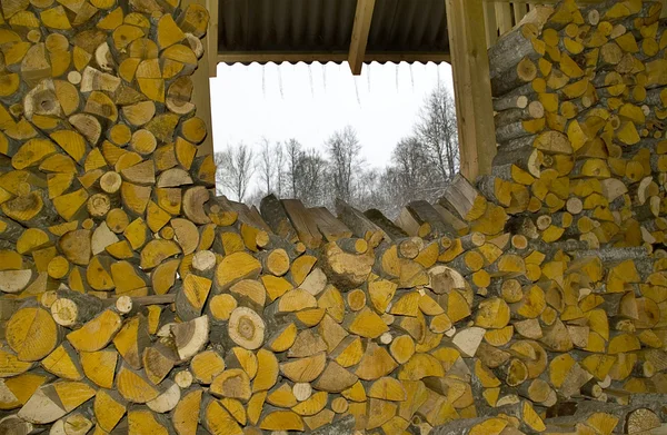 Dřevo na topení. — Stock fotografie