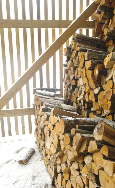 Dřevo na topení. — Stock fotografie