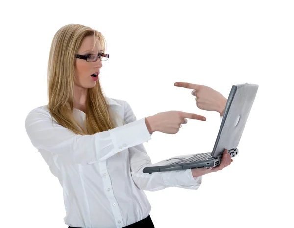 Femme d'affaires et ordinateur portable — Photo
