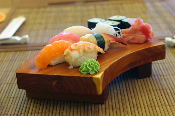 Interior e menu restaurante japonês — Fotografia de Stock
