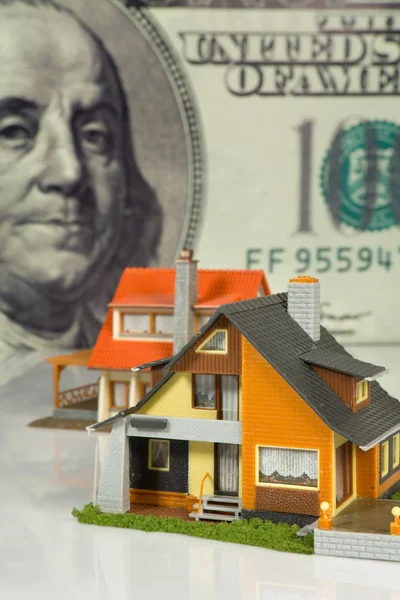 Концепция недвижимости на большой доллар — стоковое фото