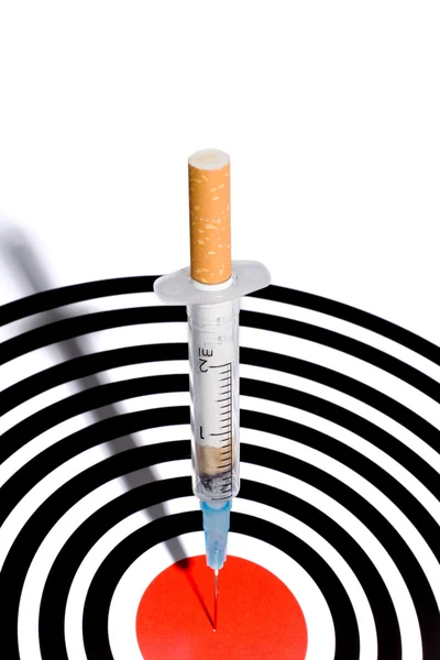 stock image Cigarette syringe in target