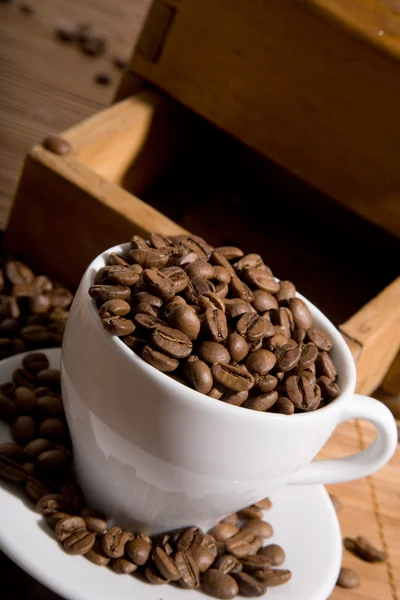 Starý mlýnek na kávu — Stock fotografie