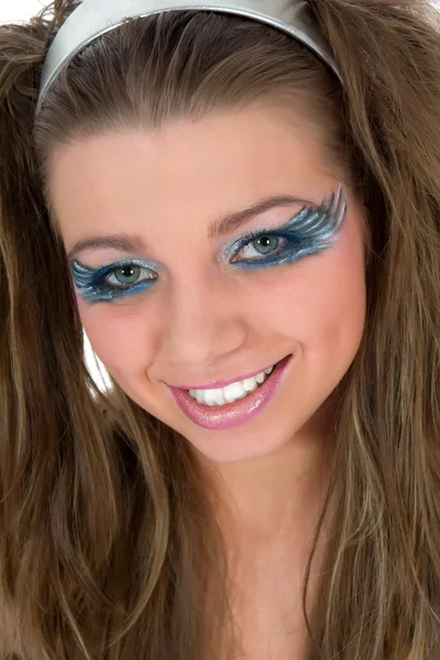 Chica con pintura de mariposa de arte facial — Foto de Stock