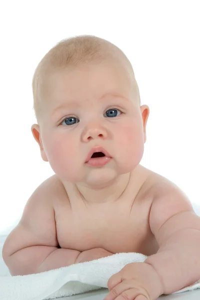 Pequeño bebé en blanco —  Fotos de Stock