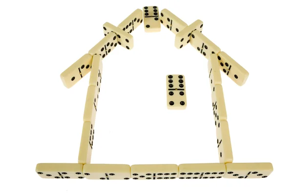 Koncepce domu ze starých domino — Stock fotografie