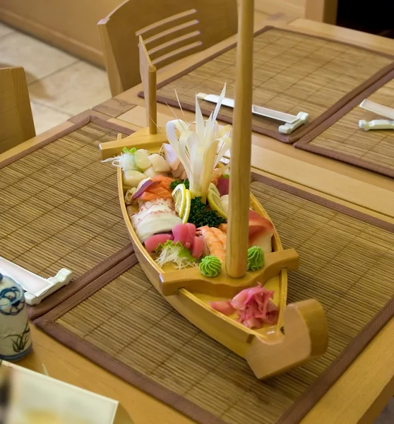 Intérieur et menu restaurant japonais — Photo