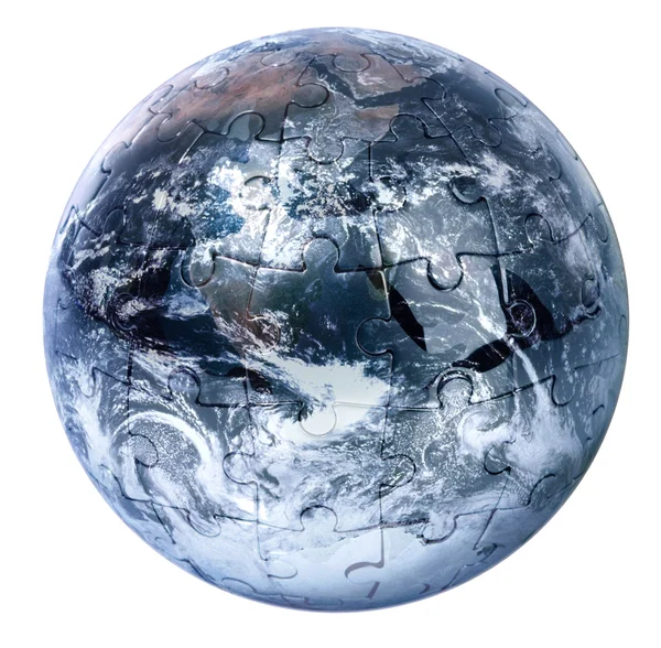 Puzzle Globe sur fond blanc — Photo