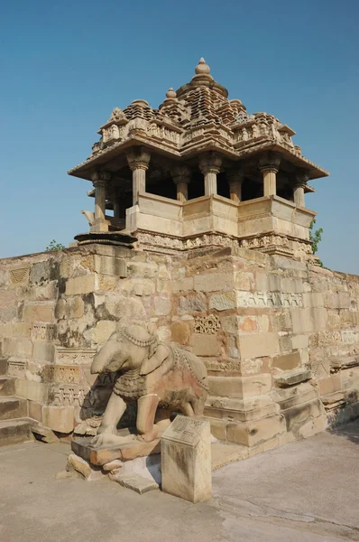 Nandi (byk) świątynia w khajuraho, Indie — Zdjęcie stockowe