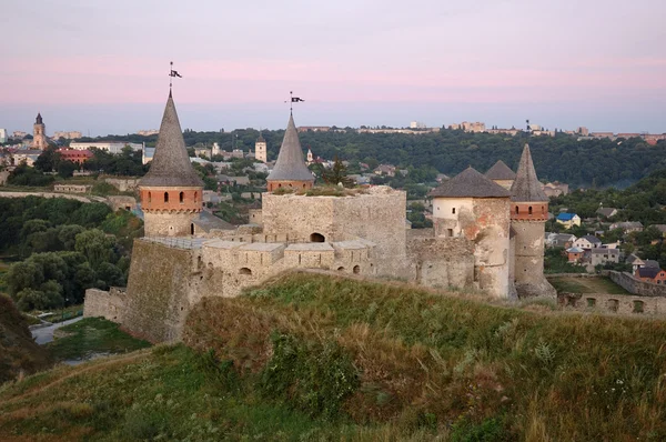 Ancien château à Kamynec-Podolskiy, Ukraine — Photo