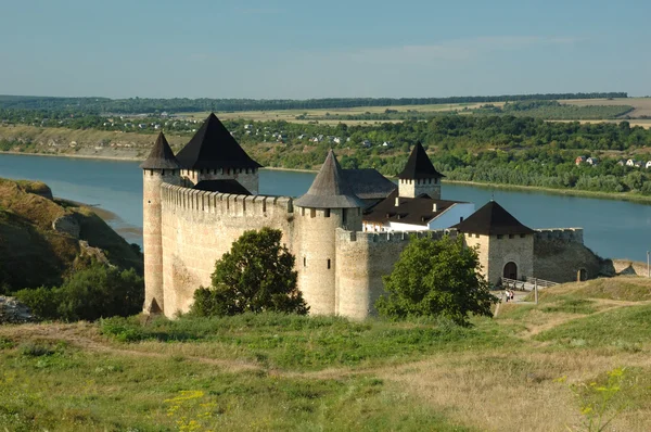 Antiguo castillo en Hotyn, Ucrania —  Fotos de Stock