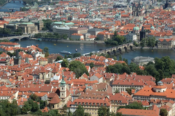 View of Prague from the Petrzhin hill — Stock Photo, Image