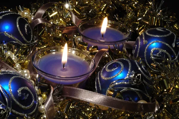 Bodegón de Navidad con velas — Foto de Stock