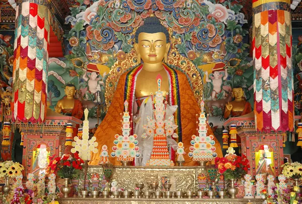 Будда в Бодхгае, Индия — стоковое фото