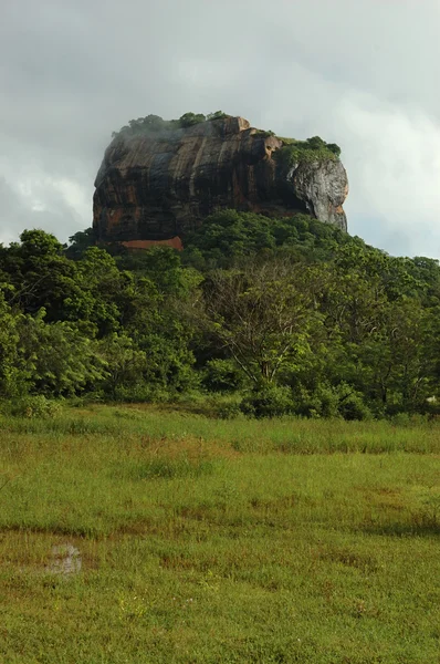 Sigiriya - Lion's Rock In Sri Lanka — Stock Photo, Image