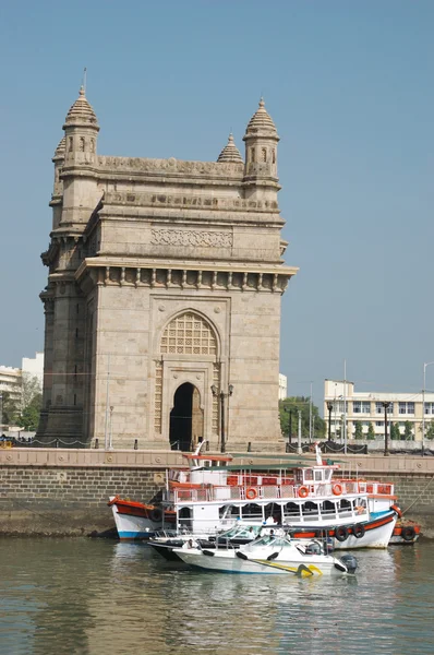 Ворота Индии, Бомбей (Мумбаи) ) — стоковое фото