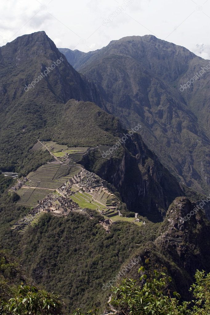 Machu Picchu - vertical