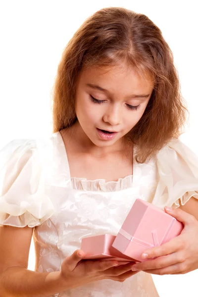 Κοριτσάκι και δώρο — Φωτογραφία Αρχείου