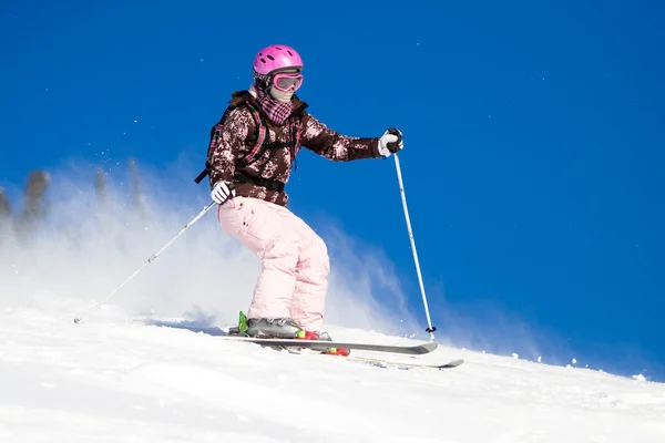 Girl skiing — Stock Photo, Image