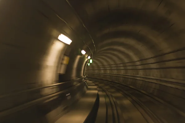 Metro tunnel, blurred motion — Stock Photo, Image