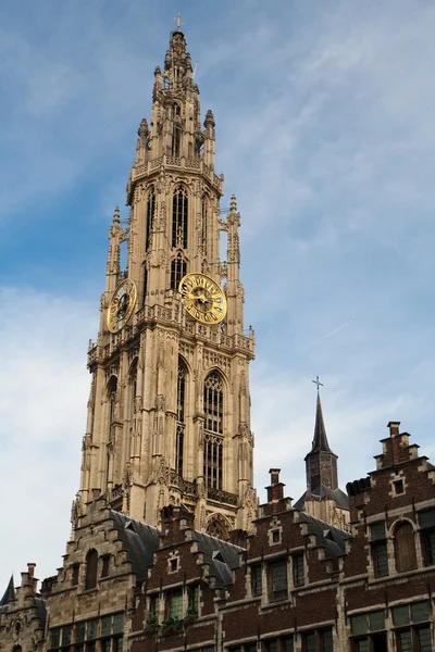 Hodinová věž antwerpen, Belgie — Stock fotografie