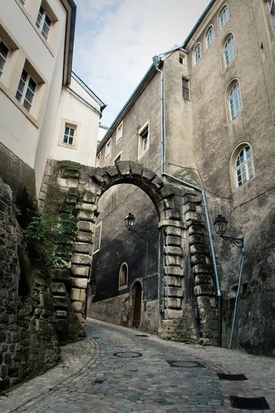 De poort naar de oude stad. Luxemburg — Stockfoto