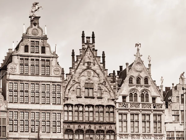Casas velhas em Antwerpen — Fotografia de Stock