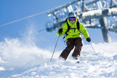 Skifahren abseits der Piste