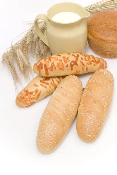 Leche y pan — Foto de Stock