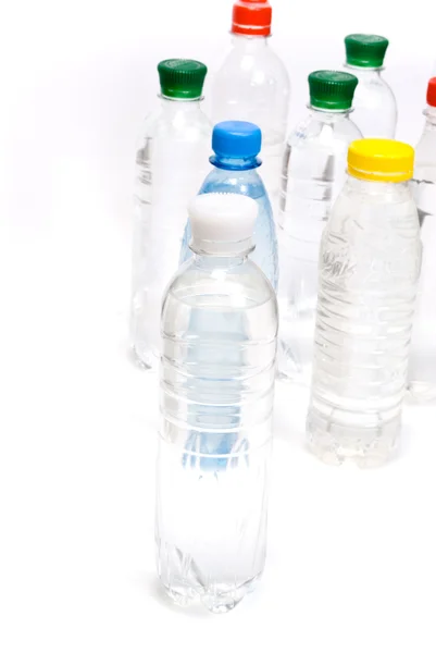 Пластикові пляшки мінеральної води — стокове фото