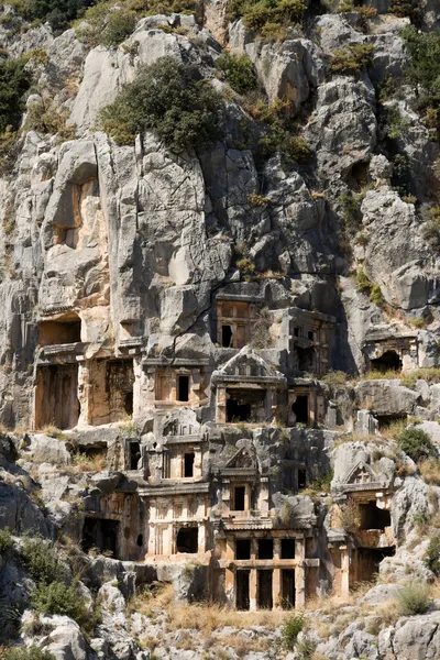 Tumbas cortadas en roca en Myra —  Fotos de Stock