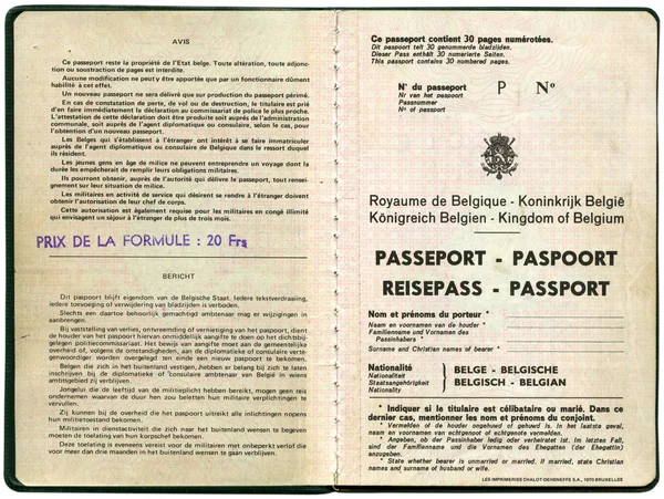 Old Belgian passport — Zdjęcie stockowe
