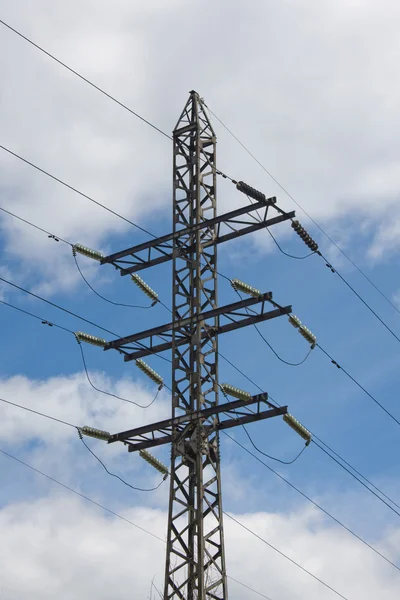 Powertransmission transmissie toren — Stockfoto