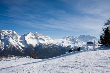 Kayak tesisi madonna di campiglio. İtalya