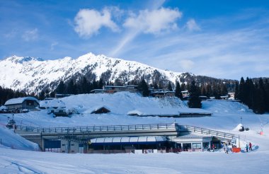 Kayak tesisi madonna di campiglio. İtalya