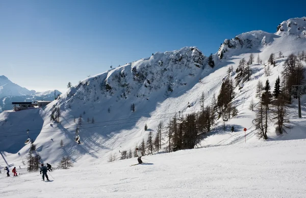 Skigebiet madonna di campiglio. Italien — Stockfoto