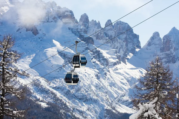 Skigebied Madonna Di Campiglio — Stockfoto