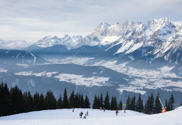 스키 리조트 밍입니다. 오스트리아 스톡 사진