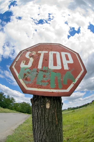 Segnale di stop stradale — Foto Stock