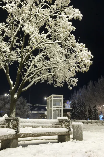 Her gece şehirde kış — Stok fotoğraf