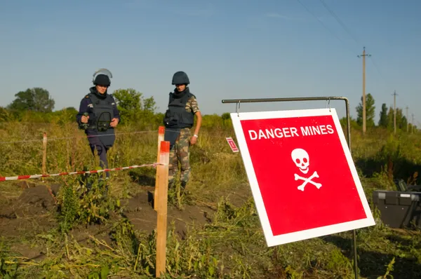 Danger mines — Stock Photo, Image