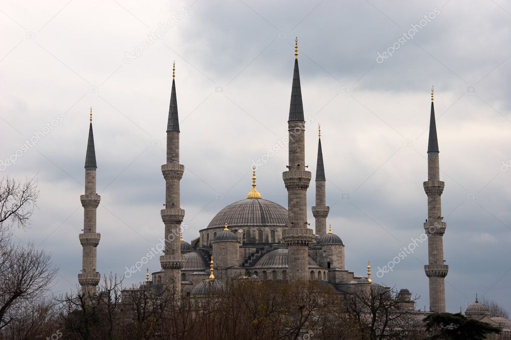 Horizontal image of Blue Mosque in winter, Istanbul, Turkey