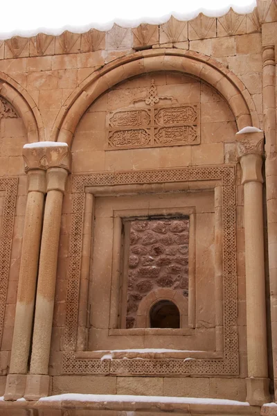 Окно дворца Ишак-паша, Восточная Турция — стоковое фото